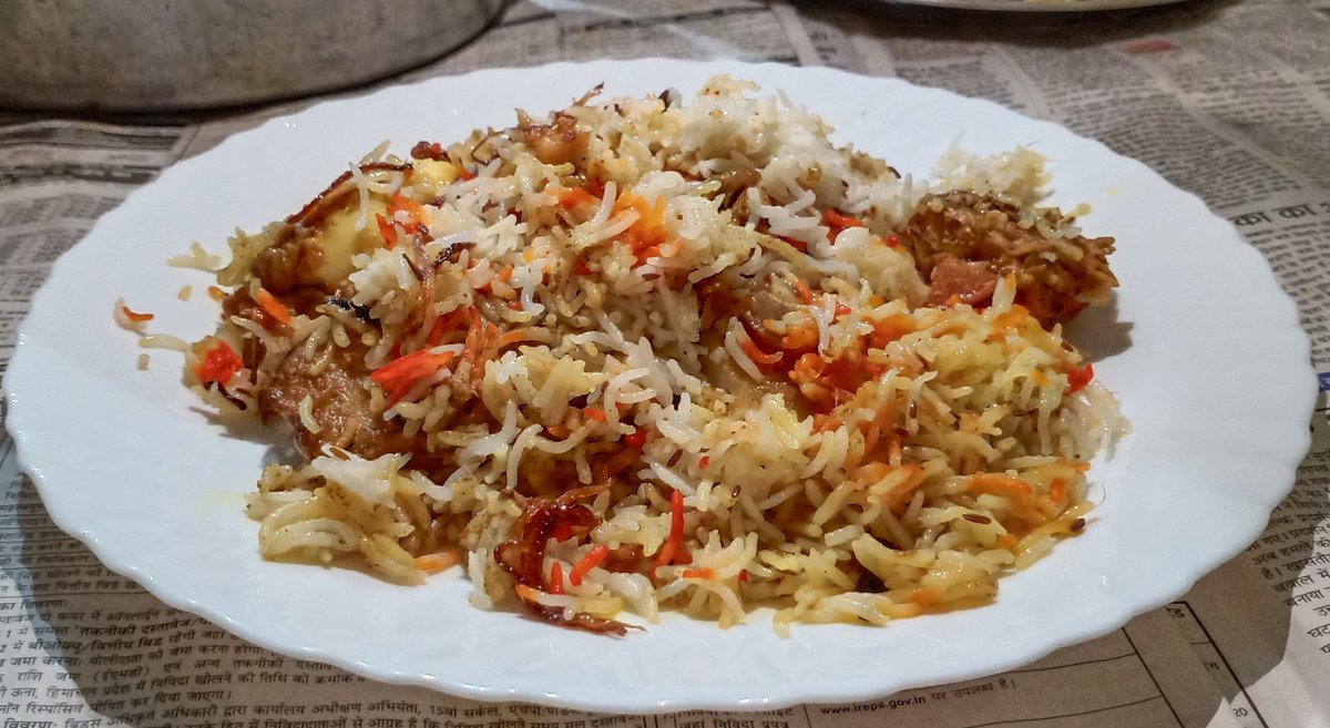 Fa__ek's tweet image. Meri biryani bani hai ool..😋

#QuarantineLife #lockdownextension #Lockdownexperience