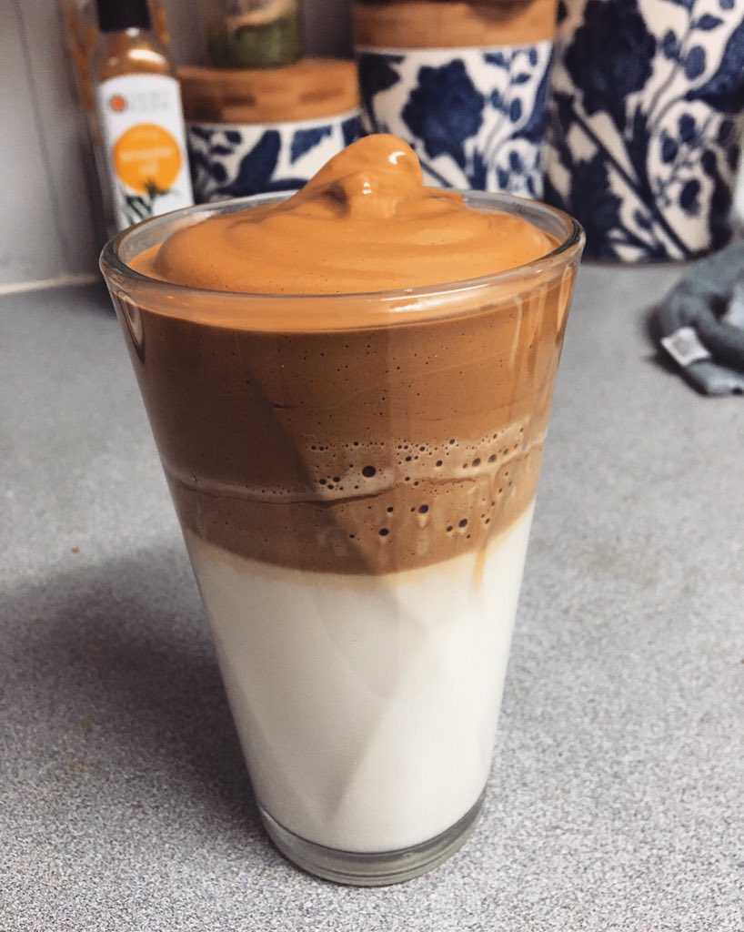 Hannah_Grizzard's tweet image. So I hopped on the Dalgona bandwagon and I’m so glad I did! #dalgona #dalgonacoffee #dalgonalatte #coffee #coffeelover #coffeeaddict #latte #coffeetimeanytime #homemade #coffeepeak #darkroast #quirkysmirk