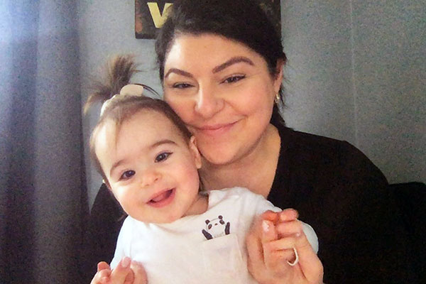 MusebyClio's tweet photo. "I keep reminding myself that this is a very rare opportunity to be home with my daughter long-term and enjoy her all day, no matter how impossible the juggle feels."

#WFH Diaries: Dina Young (@DeePilYo) of @hugeinc Detroit: https://t.co/FgxjAuMqxm https://t.co/bBQrv2ofxa