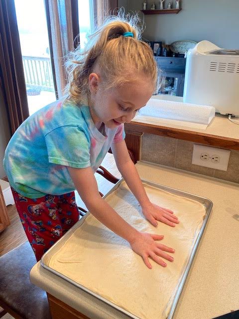 PreKCubs's tweet photo. Countdown to a birthday, Mat Man, playing outside and making pizza! Preschool families are rocking this continuous learning!  #usd379 #bettertogether #lincolncubs https://t.co/smcn9NKMD6