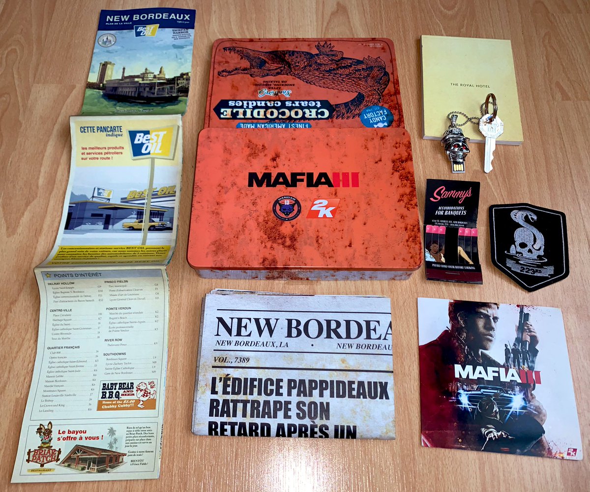 Mafia III (PS4, 2016) Deux gammes de press kit pour le même jeu : une version très limitée en forme de boîte à chaussures (nominative et numérotée, 50 exemplaires en France apparemment) et une plus courante avec un peu moins de trucs (mais des goodies qui lui sont exclusifs).