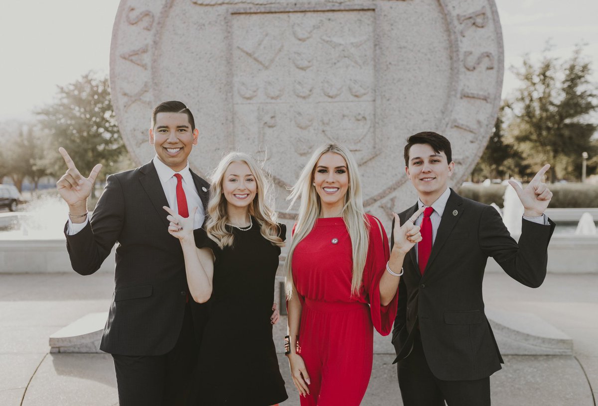 LAST DAY TO VOTE!!! Voting is still open until 7:00 pm! The link is in our bio. Go vote and have your voice be heard! PRATT ⚡️BERNAL ⚡️ SHRINER ⚡️ GONZALES #forthefuture