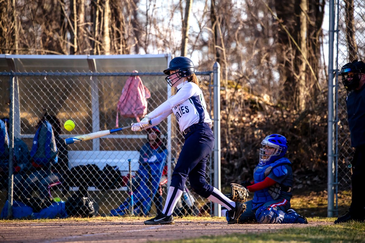 HACAthletics's tweet photo. On this date 1 year ago, Morgan Fowler's RBI single clinched a 17-16 win over East Rochester to propel the Wolves to a 4-0 start to their season 🥎

Stay active &amp; continue to work on your craft so that you're ready for moments like this!

#ThrowbackThursday #GoWolves #HACsoftball https://t.co/XzPw5ZCyNV