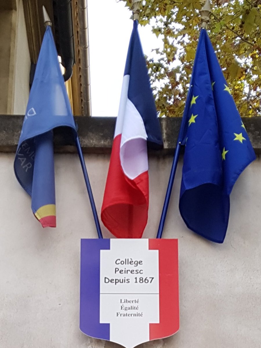 Pour lutter contre la précarité numérique, le <a href="/Departement_Var/">Departement du Var 83</a> a fourni 30 tablettes au collège afin d'équiper 30 familles (soit 35 élèves) pour une #ContinuitePedagogique en toute circonstance en <a href="/EducPrioritaire/">EducationPrioritaire</a> <a href="/EPAcNice/">Education prioritaire Académie de Nice</a> 
Un grand merci !