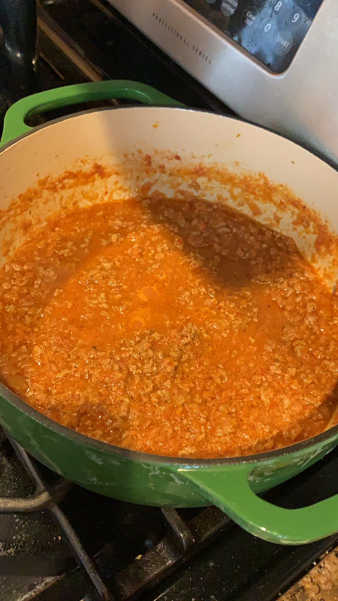 Perfect day for Marcella Hazan’s Bolognese Sauce cooking.nytimes.com/recipes/101518… #NYTCooking  can’t you just smell it 🤤🤤
