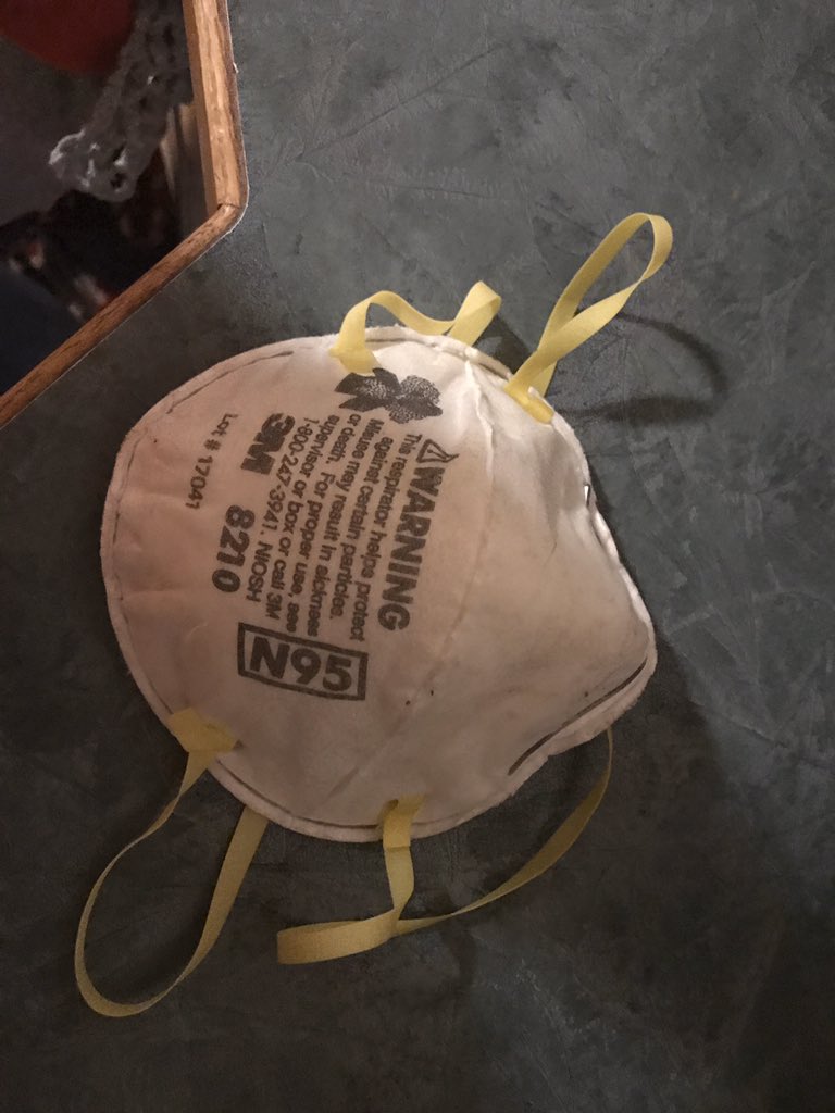 coueslana's tweet photo. Some of you have never drywalled and it shows. #basementfind https://t.co/4MTyHWI6Nv