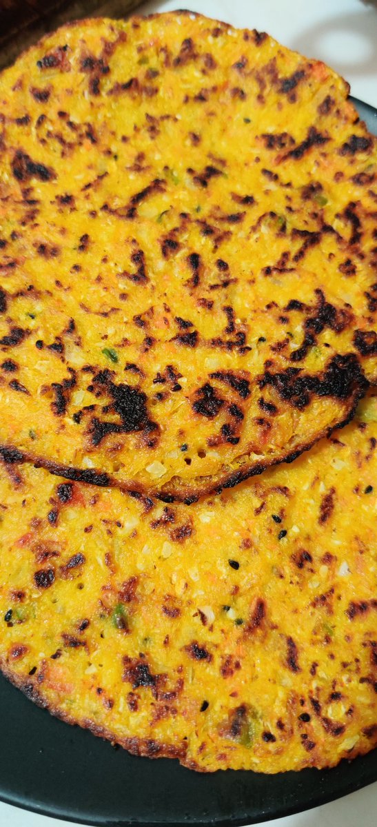 Besan cheela with grated mixed vegetables...A trick to feed hubby veges like broccoli and carrots...  #food  #cookingathome