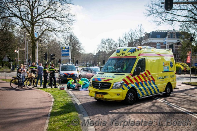 Fietser zwaargewond bij ongeval met bus..