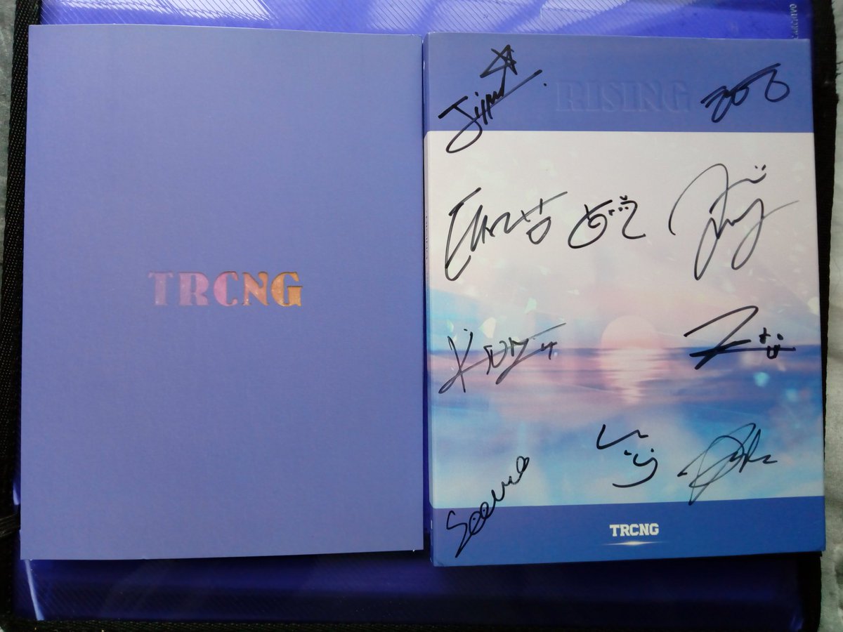 TeenRisingWolf's tweet photo. [TRCNG RISING album for SALE📢]

Price: 25€, no photocards included❗
DM me if you are interested

The shipment will be done when the quarantine period is over❗

#TRCNG #TRCNGRising #티알씨엔지 #TRCNGMissing https://t.co/l25z1k5Ixe