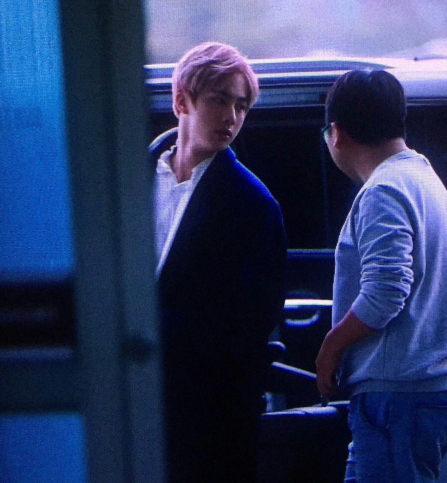 car door guy Kim Seokjin: a necessary thread