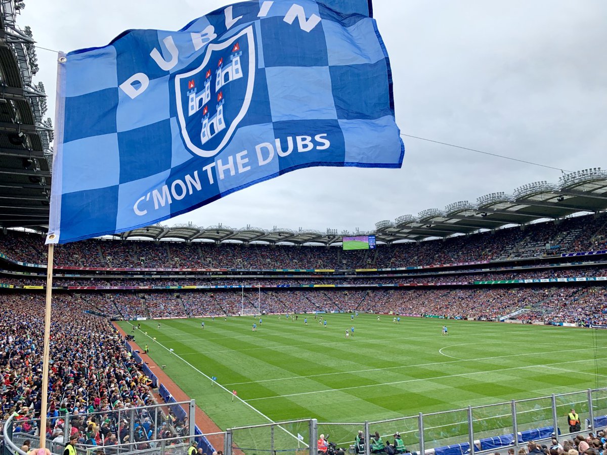 DubGAAOfficial's tweet photo. We all love flying the flag to support our teams 🙌
But this weekend, let's show our support for our incredible frontline workers by flying your Dublin or club flags outside your homes 💙
#Flags4Frontline #UpTheDubs #StayAtHomeSaveLives https://t.co/2z2y9oIXHu