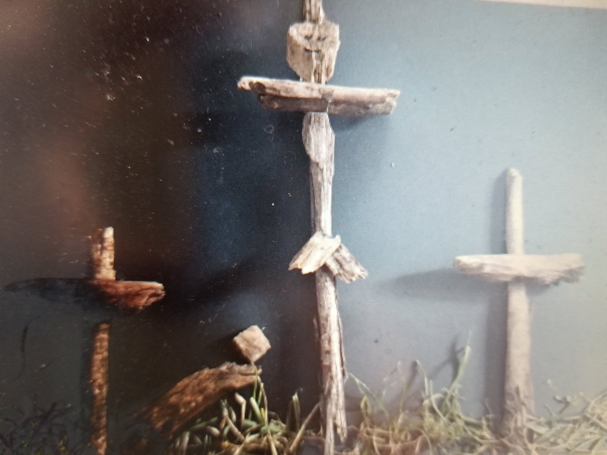 MmeForbes's tweet photo. My students are using loose parts to recreate beautiful scenes from the Easter Story. S:"I felt really creative doing this." Keep the photos coming! #sccdsb https://t.co/YMo55bE2qp