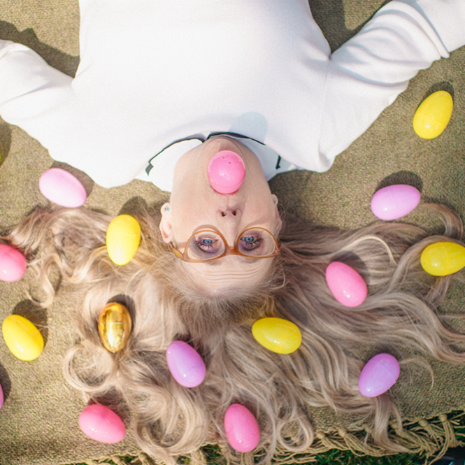 nancycartwright's tweet photo. LOOK! I WON THE EGG HUNT! lol
#nancycartwright #happyeaster #easter2020 #happyeaster2020 #myfunnybunny #easterfunny #egghunt #easteregghunt https://t.co/VcoNtGIf9l