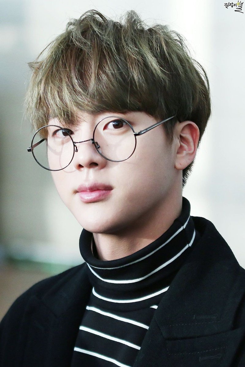 seokjin in turtlenecks; a necessary thread