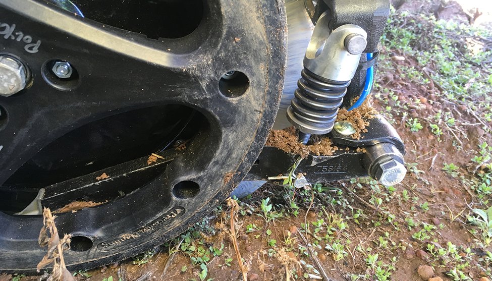 VantageMidsouth's tweet photo. Precision Planting's Conceal places fertilizer in a band, incorporated into the soil, where the plant will be able to get those nutrients during the critical ear set stage. Call your local #VantageMidsouth rep if you want more info! @precisionplant #vantagecanhelp https://t.co/KddkZjhlgk