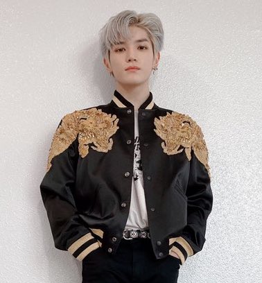 kick it (영웅) black stage jacket QR code↳ by  @doshicryptid  #AnimalCrossing    #NCT127_영웅_英雄  @NCTsmtown_127  #NCT127