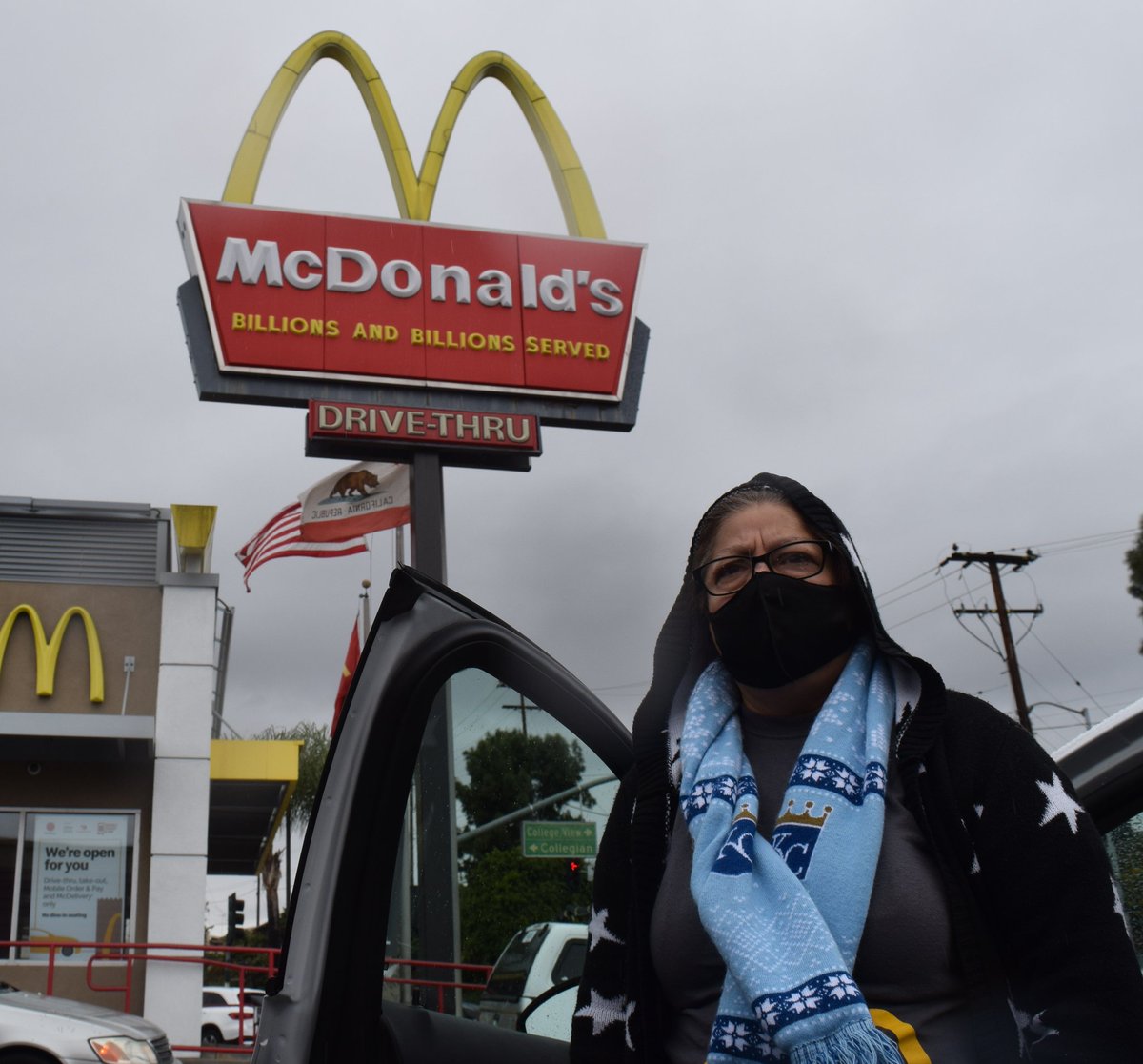 Laura Pozos co-worker is hospitalized.She worked at this McDonald's on March 30th.Laura wasn't told her co-worker tested positive for  #covid19. She had to find out from another co-worker.Today Laura is on strike.