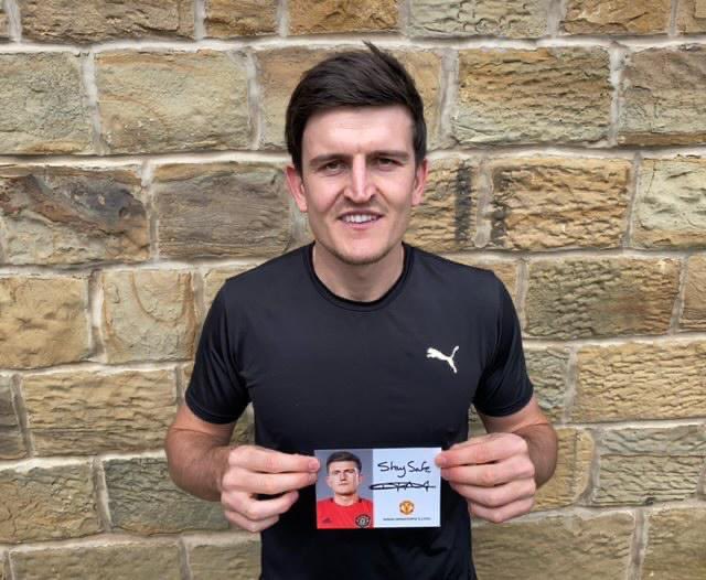 facebook.com/26678401675798… Local footballer arranged food delivery to elderly #mosborough #shoplocal