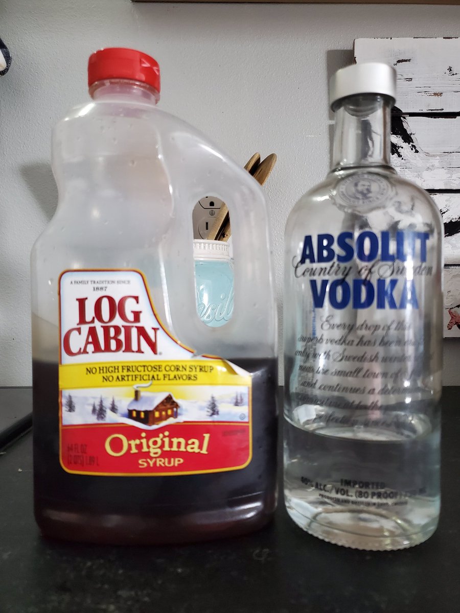 DannyVsf's tweet photo. Working from home with very important breakfast options. Which one would go best with pancakes? https://t.co/ajQUbDmyRX