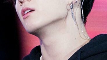 Jungkook’s details — a very important thread