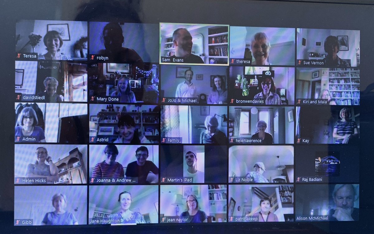 Robyn Powell tweet media