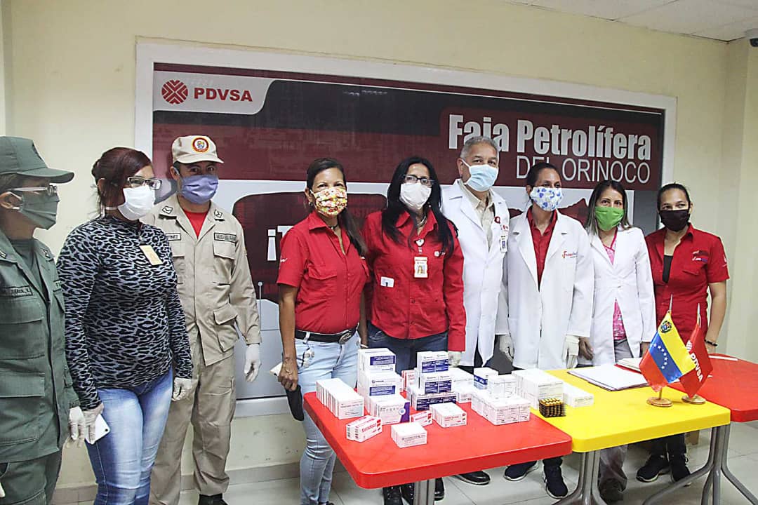 TineoPDVSA's tweet photo. 🇻🇪🛢️ Mi reconocimiento al trabajo en equipo de la Gerencia de Salud y Desarrollo Social de la Faja, quienes a través de la @oddi_anzoategui y @farmapatriavzla de #SimónRodríguez realizaron la  entrega de tratamientos de cronicismo a trabajadores y trabajadoras ¡Vamos Pa' Lante! https://t.co/YYqz5e3gso