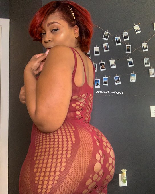 Goodmorning https://t.co/Iu6PiZDEyj<a href="/tag/twittermomentsofthedecade"class="tags"><span>#twittermomentsofthedecade</span></a>