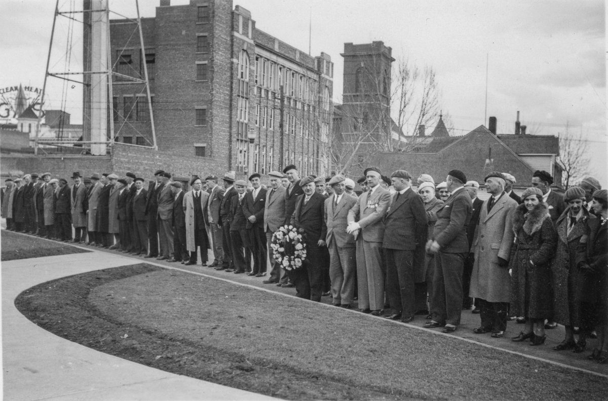 Apr9, 1938 • Vimy Ridge DayPhotos taken on this day of Canadian Corps Vets gathered at Edmonton's Cenotaph to remember Canadians who victoriously fought in the battle of Vimy Ridge in northern France during the First World War.  #EdmontonWhenAndWhere •PR1984.0028/0753