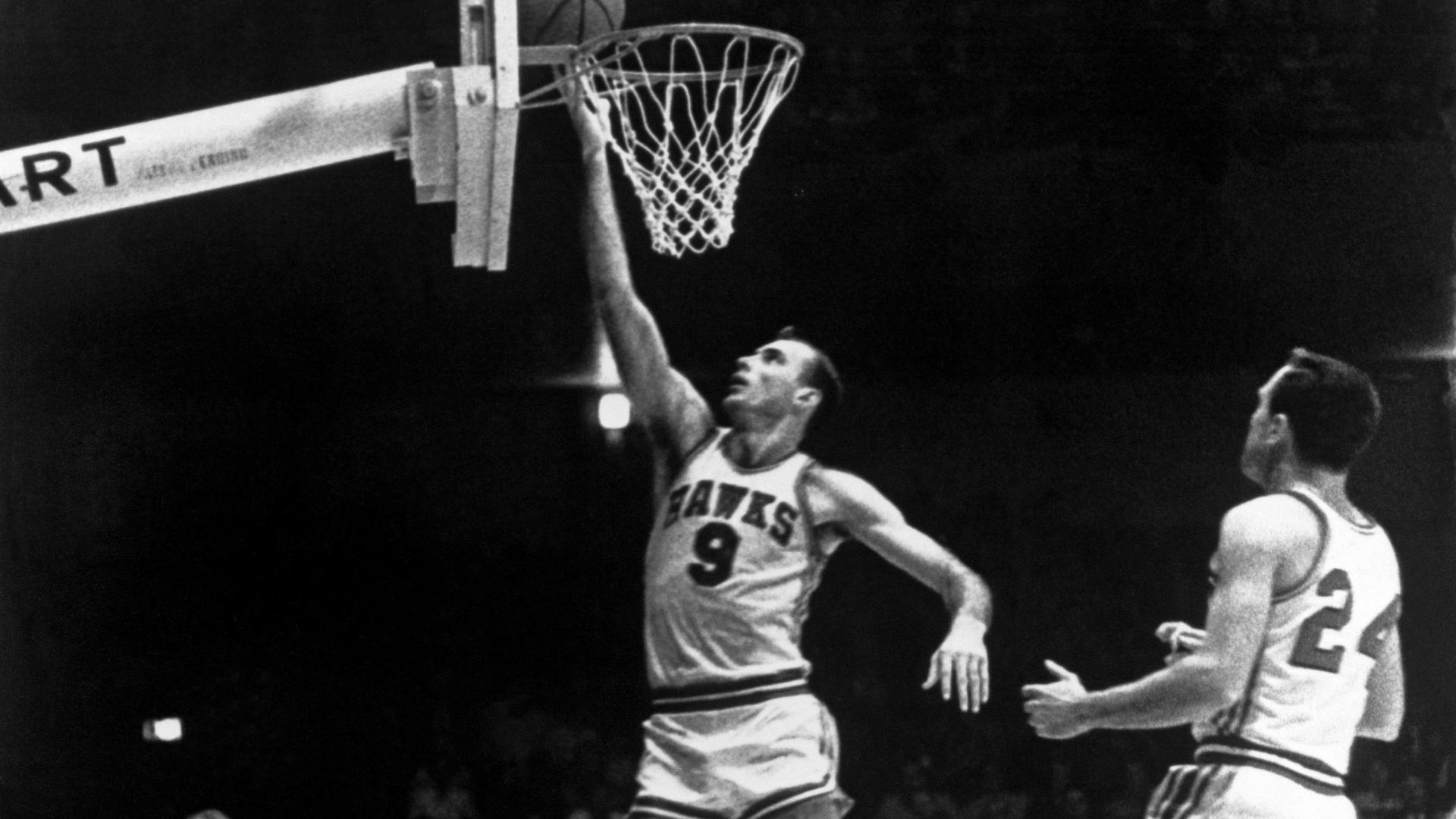 Top Moments: After years of letdowns, Bob Pettit has his revenge in 1958