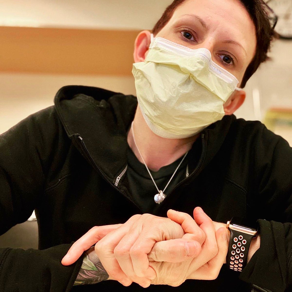 Season 5 COVID Warriors: Natalie Gordon is The Only ER Nurse In The Room
To hear the entire episode, join me on The Only One In The Room podcast