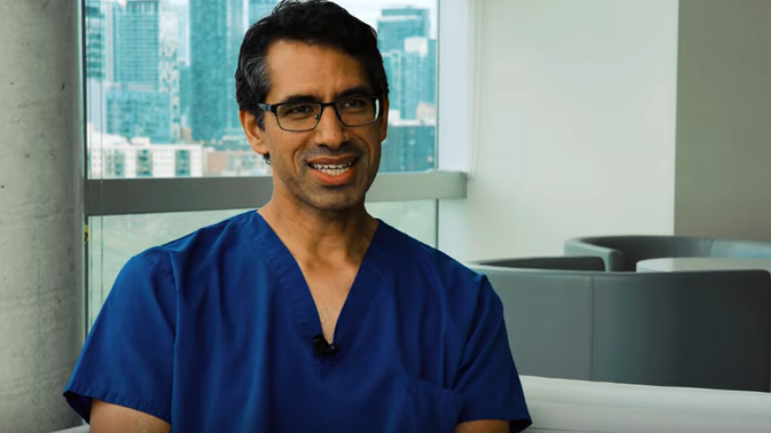 KBI_UHN's tweet photo. .#TBT Shoutout to @KrembilRI 's @DrValiante, one of the @UHN researchers featured at the 1st ever #Scienceinthe6ix last fall. Learn more about what motivates him to help people with #epilepsy and make new discoveries about the #brain → https://t.co/GGhkelVqN2
#ThursdayThoughts https://t.co/QDQmr9oORS