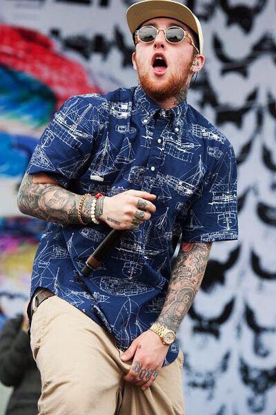 ...While Mac already had a place in music, his most famous project was "Mac Miller", however he was always interested in innovating and exploring different genres. He created “Larry Lovestein and the velvet revival" a project more directed to jazz. In 2012 he was releasing his EP