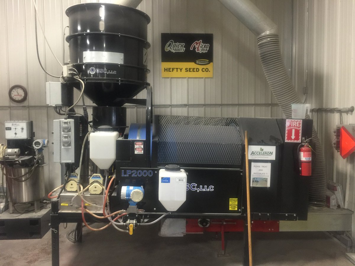DirectEntInc's tweet image. #SeedTreating Season is here!  R u using a ⁦@USC_LLC⁩ #LP800 #LP2000 &amp;amp; needing an upgrade or a refresher? Parts? Tips &amp;amp; Tricks on being more accurate? The the #DEITeam can take care of u.   ⁦@pottinger_ryan⁩ @danielfedders⁩ @bobjoehl⁩ @DustinWoebbeki1⁩