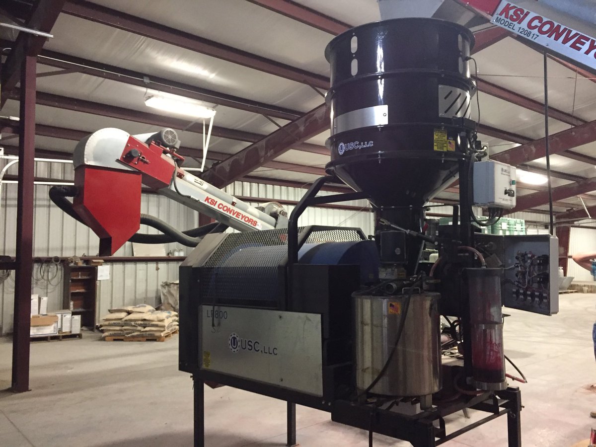 DirectEntInc's tweet image. #SeedTreating Season is here!  R u using a ⁦@USC_LLC⁩ #LP800 #LP2000 &amp;amp; needing an upgrade or a refresher? Parts? Tips &amp;amp; Tricks on being more accurate? The the #DEITeam can take care of u.   ⁦@pottinger_ryan⁩ @danielfedders⁩ @bobjoehl⁩ @DustinWoebbeki1⁩