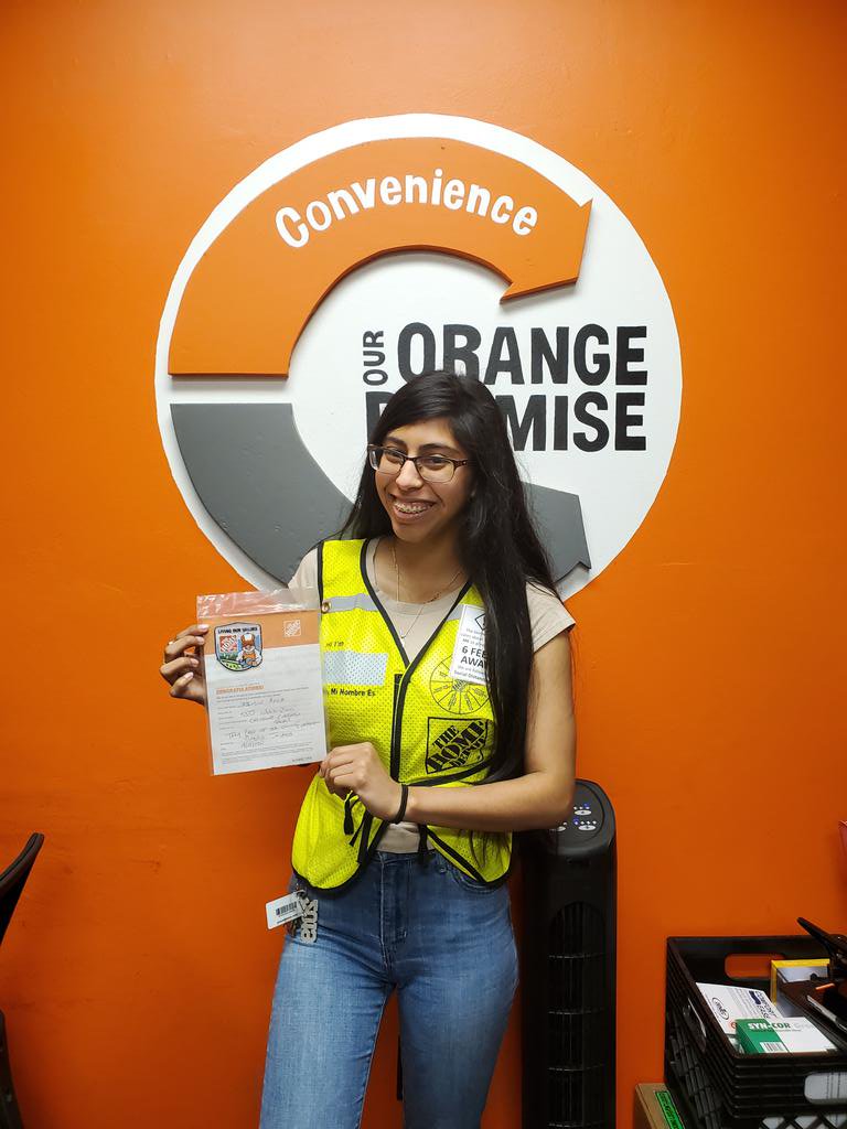 WhiteRockHD (@whiterockhd) on Twitter photo Frontline associate Jazmin recognized by DM <a href="/tavares_gabe/">TavaresGabe</a> for examplifing our core values & safely manning social distancing standards for our customers and associates! Stay safe!
#orangeblooded #COVID19 #homedepot #orangepromise #StaySafe <a href="/felix_momoh/">Felix Momoh</a> @HardestyT <a href="/loftus_jason/">Jason Loftus</a> Frontline associate Jazmin recognized by DM <a href="/tavares_gabe/">TavaresGabe</a> for examplifing our core values & safely manning social distancing standards for our customers and associates! Stay safe!
#orangeblooded #COVID19 #homedepot #orangepromise #StaySafe <a href="/felix_momoh/">Felix Momoh</a> @HardestyT <a href="/loftus_jason/">Jason Loftus</a>