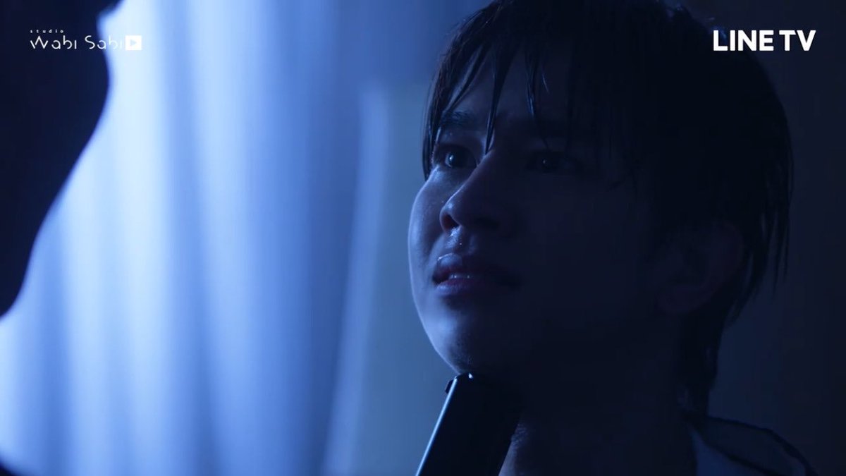 This drama showcases many deep and heavy themes. It explores the impact of suicide and how affects loved ones around them. It explores beautiful themes of how love is not recognised by eachother& #39;s apperances but rather with the heart within.