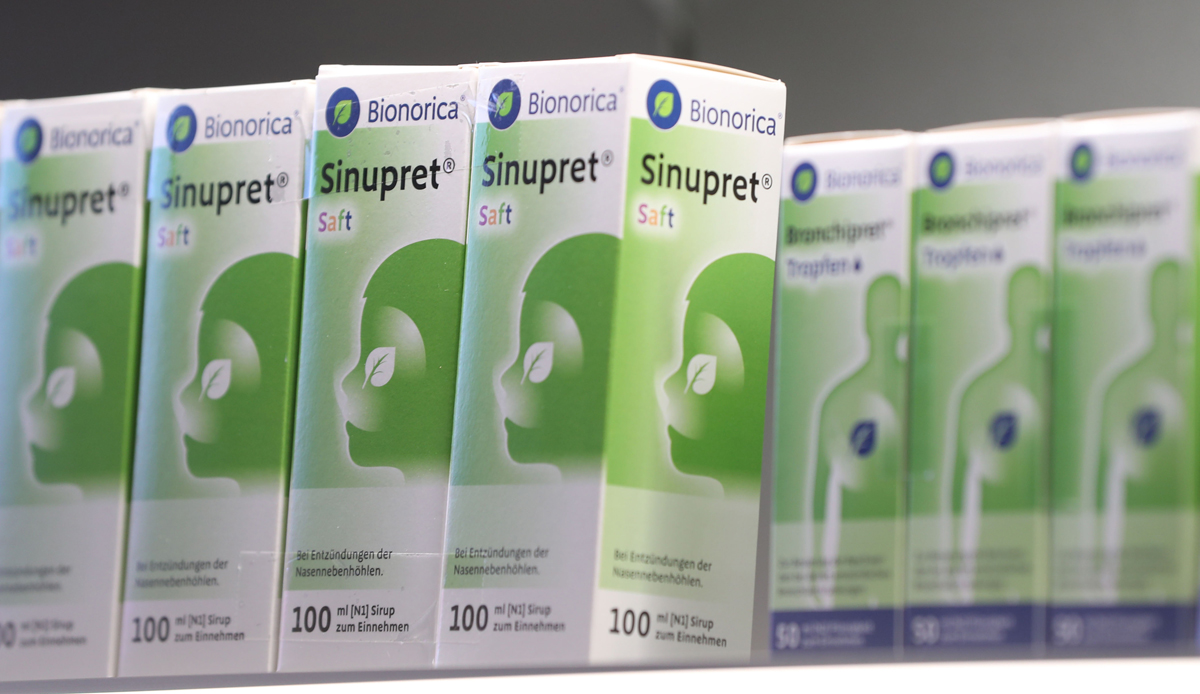 ApothekeAdhoc's tweet photo. Der bayerische Hersteller #Bionorica kämpft Ende April vor dem #Bundesverwaltungsgericht (#BVerwG) um seinen #Sinupret-Saft. Hintergrund ist ein Streit mit dem Bundesinstitut für Arzneimittel und Medizinprodukte (#BfArM). @bfarm_de #Pharmazie https://t.co/8pdTPlrLnG https://t.co/YpPYh3VxSU