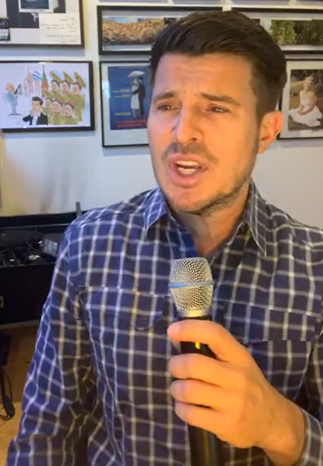 biles_nicole's tweet photo. @vincentniclo 
#nicloalamaison 
Merci Vincent pour les deux titres #LesJoursSans et #Eperanza, deux titres qui évoquent bien des souvenirs !
Dommage qu'il y ait eu quelques problèmes de son au début pour #enprivé ...Bonne soirée ! https://t.co/Bg4h7J7JXt