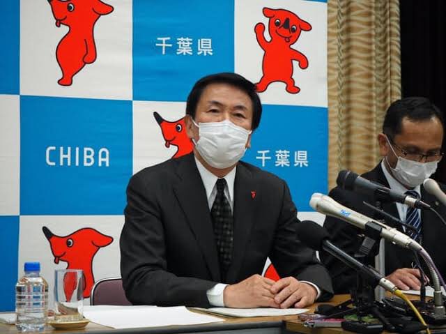 More Japanese local mascots at coronavirus press conferences.