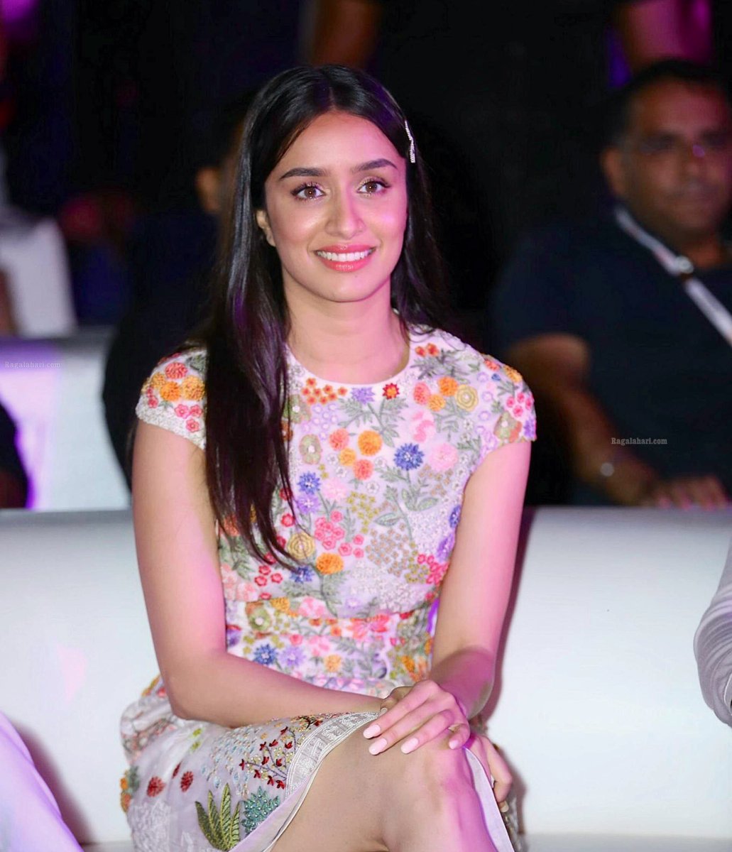ShraddhaxDaily's tweet photo. https://t.co/nTivXjDf8K