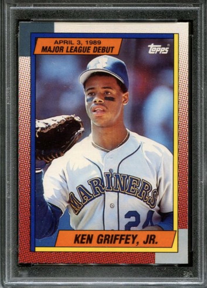 baseballcardDoc's tweet photo. April 1989: the arrival.
Relive the baseball card boom in our movie- watch now on Netflix or click link: https://t.co/UJNG7rdB7w
⚾️⚾️⚾️
#kengriffeyjr #1990topps #topps #baseballcard #baseballcards #baseballcardmovie #jackofalltradesmovie #jackofalltrades #mariners @Mariners https://t.co/AR4EgF0cmB