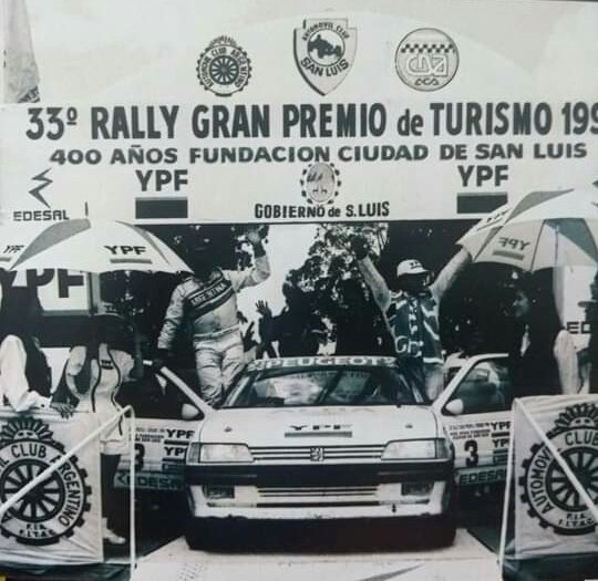 Albordelcamino's tweet photo. Carlitos Menem Juniors - Victor Hugo Zuchini
Peugeot 405 Mi 16
33 Rally Gran Premio de Turismo 1994 de San Luis.
Vencedor rn la general.
Fotos: @RallySanLuis
#rallyargentino #rallysanluis #sanluisafondo #peugeot405 #mundorally #rallyes #rallyes90s https://t.co/RjcTprn2Es