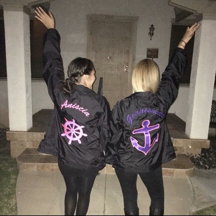 olivaresmeli_'s tweet image. Best decision I’ve made during college... I’ve build friendships that turned into family and have countless memories. Love all my GAMMAS 💜💗💜💗 #SLG30 #gammacall #SLG1990 Shout out to my chapter for bringing it to the WEAT COAST!