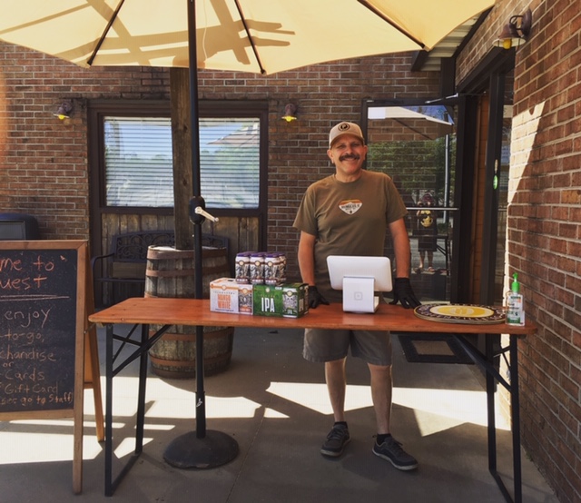 Outside service now available. We are open until 5 pm today. Stop by for some beer for the house and give Don an Air hug!! Cheers.