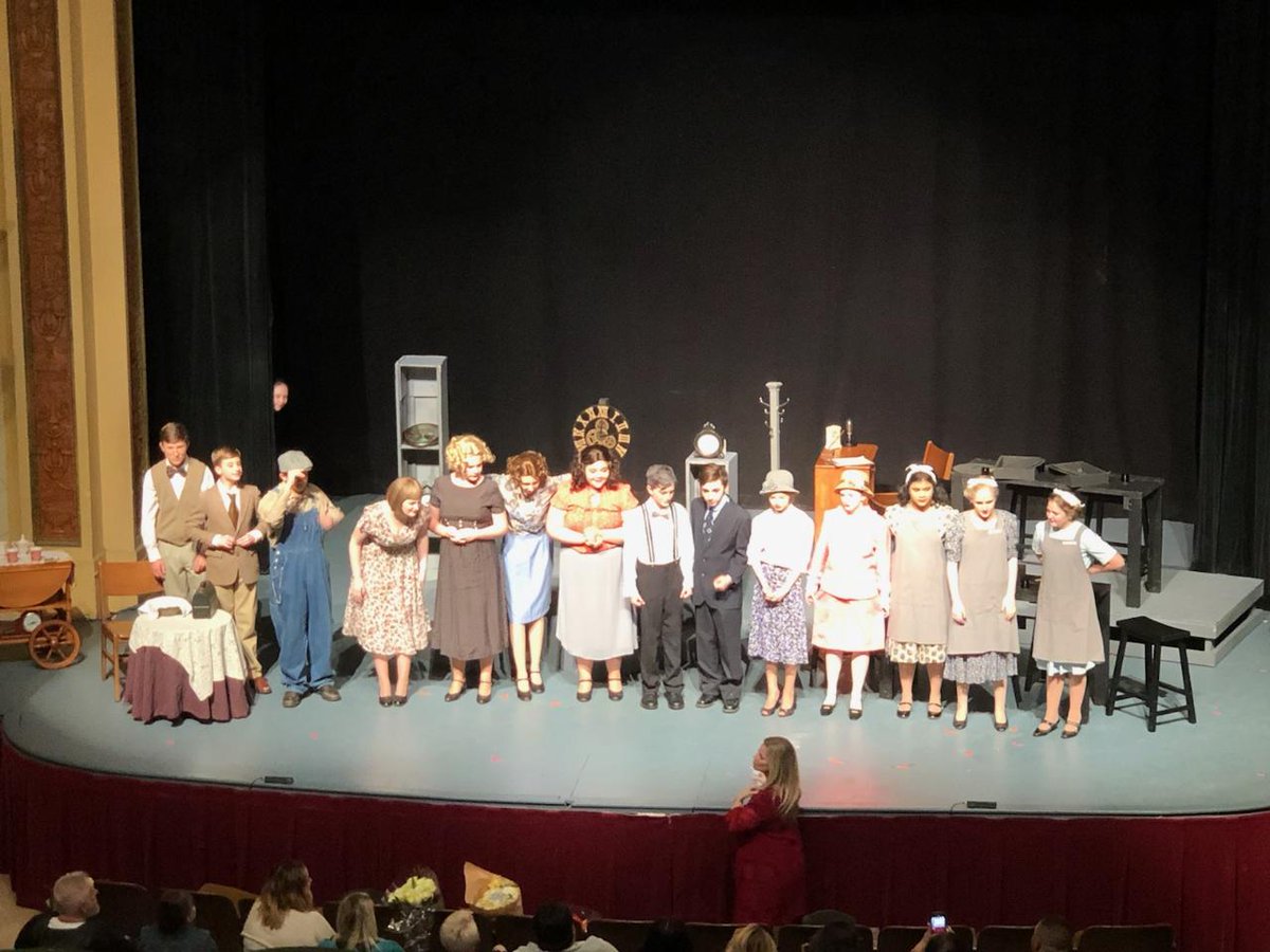 MJHTheatre's tweet photo. Last show, "These Shining Lives".  Really missing this right about now.  @MagnoliaJrHigh https://t.co/c6GkDWvV5D