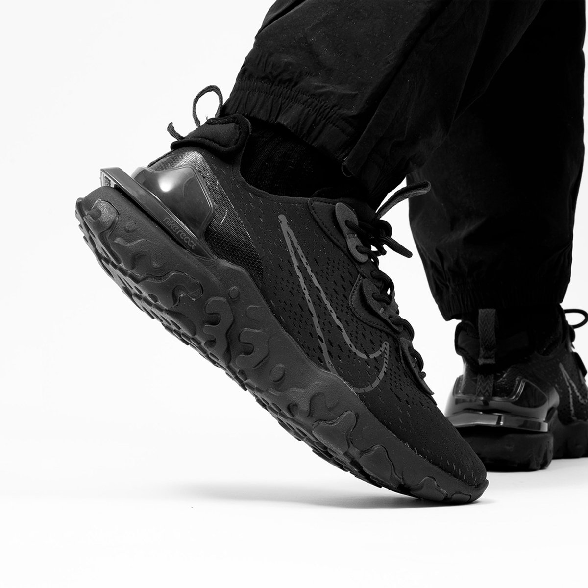 react vision - black/black-anthracite
