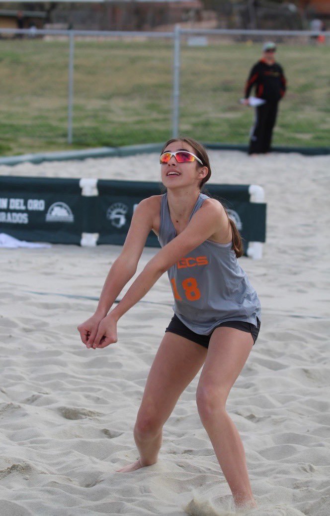 🏐2020 Senior Showcase 🏐
#18 Sara Vlcek- Blocker
The tallest person in her family. A feisty player on the court. Always showed up early and committed to improving her craft. A great teammate that everyone could rely on! She will be attending ASU in the fall!