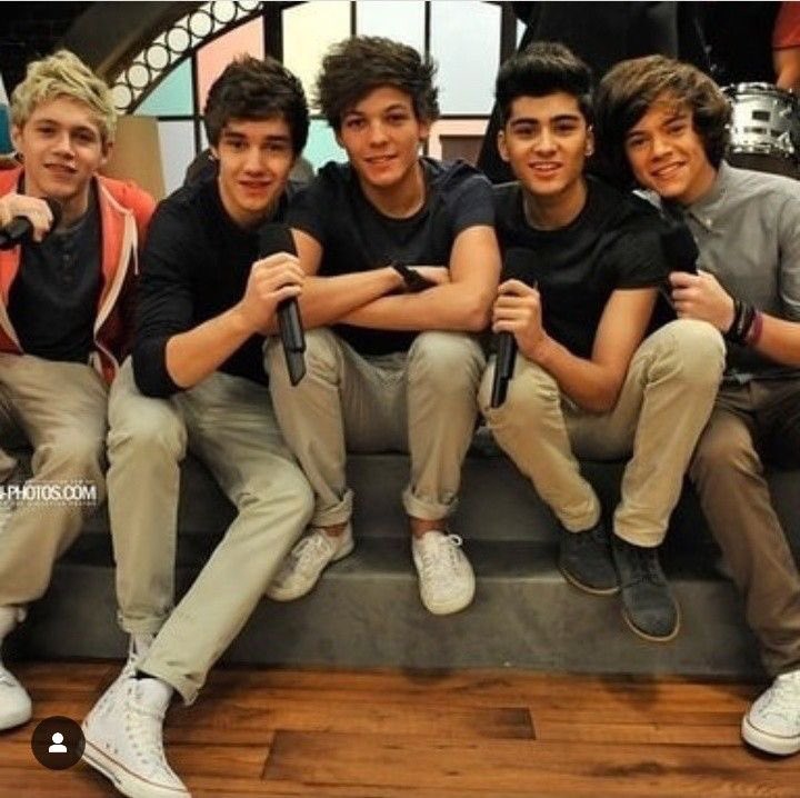 825sfolder's tweet photo. #OneDirection2020 pls https://t.co/scK5bualxx