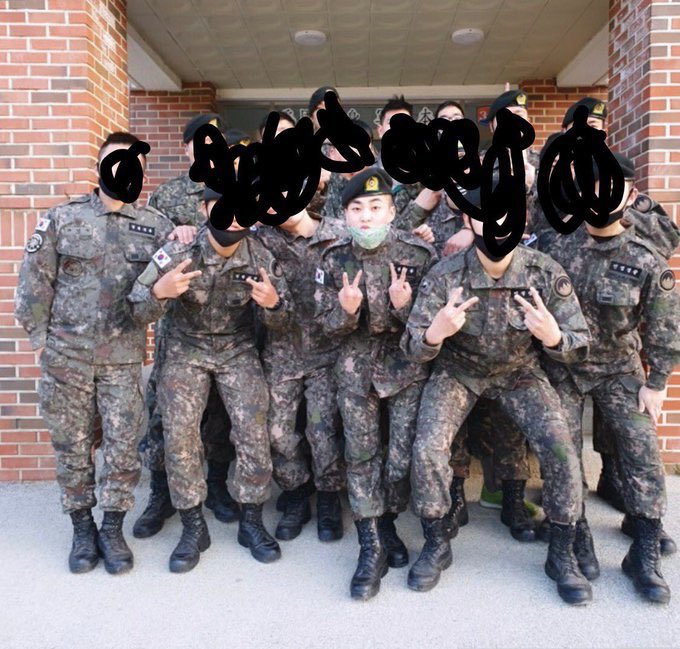 According to this and other tweets Minseok is working as a DMZ Police member (in the Demilitarized zone along South and North Korean border), based on the black tag he's wearing on this latest pic. Stay safe Minseokie!