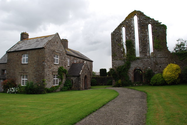 I didn't know about Frithelstock. Austin Priory, founded 1220s best monastic ruin in Devon. The Early English Gothic W front of the church with its great triple lancets stands full height behind the parish church